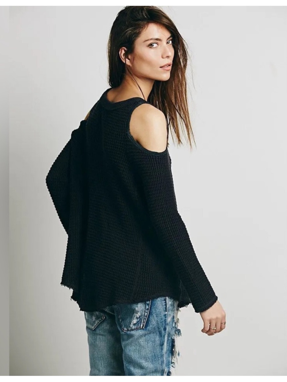 Free People Faded Black Waffle Knit Cold Shoulder Long Sleeve Top Size L - Picture 2 of 9